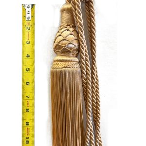 Single mushroom tassel